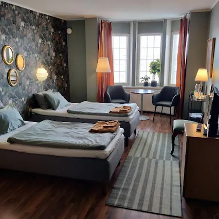 Merikotka Hotel *